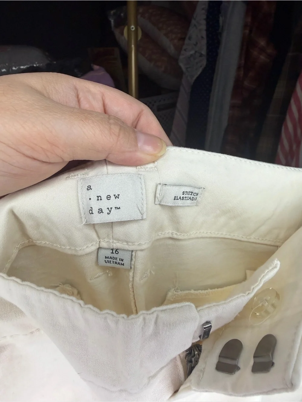 a new day Women's Straight Leg Pants in Cream